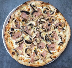 Pizza Carbonara